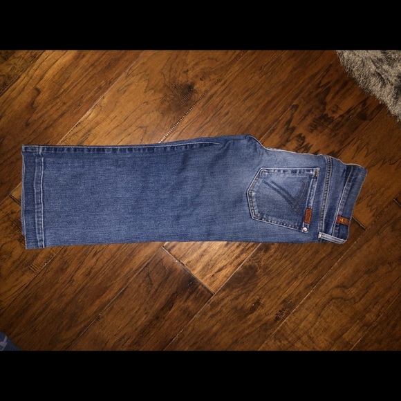 7 For all mankind crop jeans - Picture 3 of 4